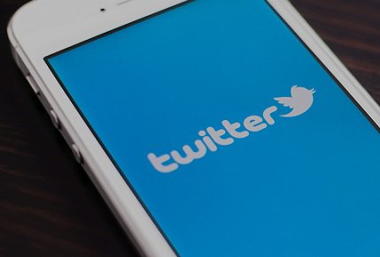 На фоне слухов о предстоящей продаже котировки акций Twitter взмыли вверх