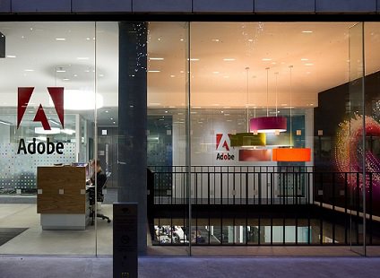 Облачный бизнес принес Adobe в этом году рекордную прибыль