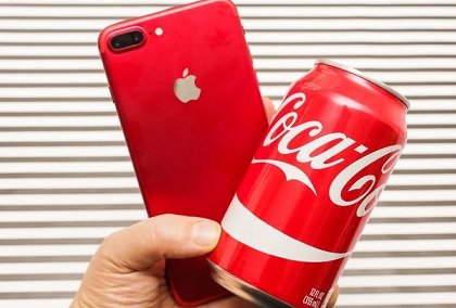 Корпорация Apple представила RED iPhone