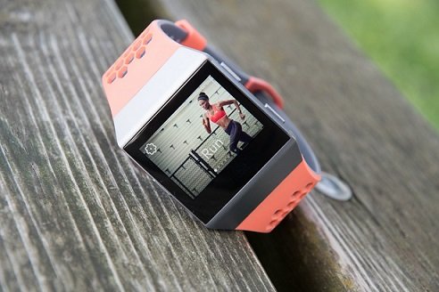 Fitbit анонсировала выпуск смарт-часов для диабетиков